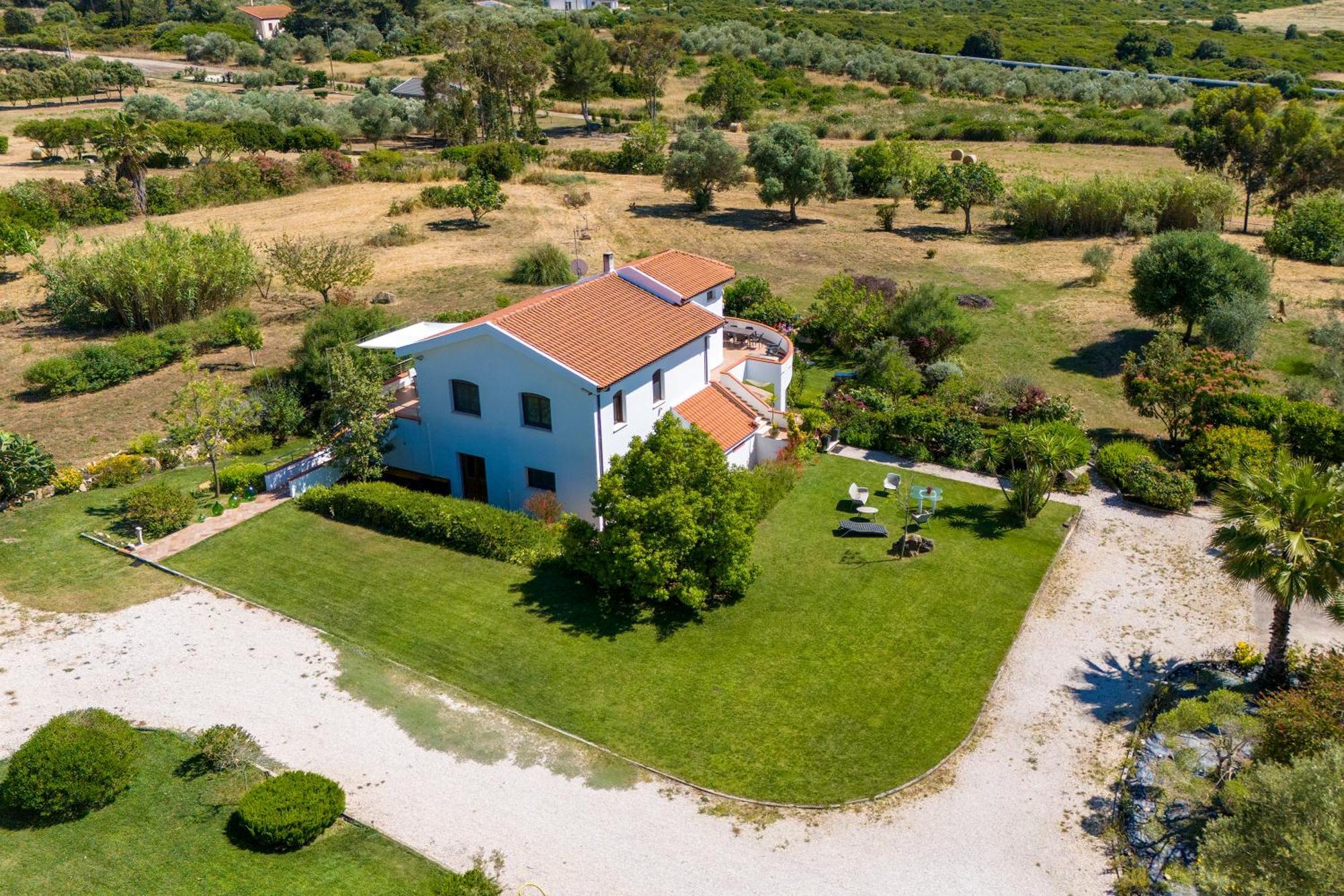 Sardinia Re - Villa Fioretta Flowers Apartments Olmedo Eksteriør bilde