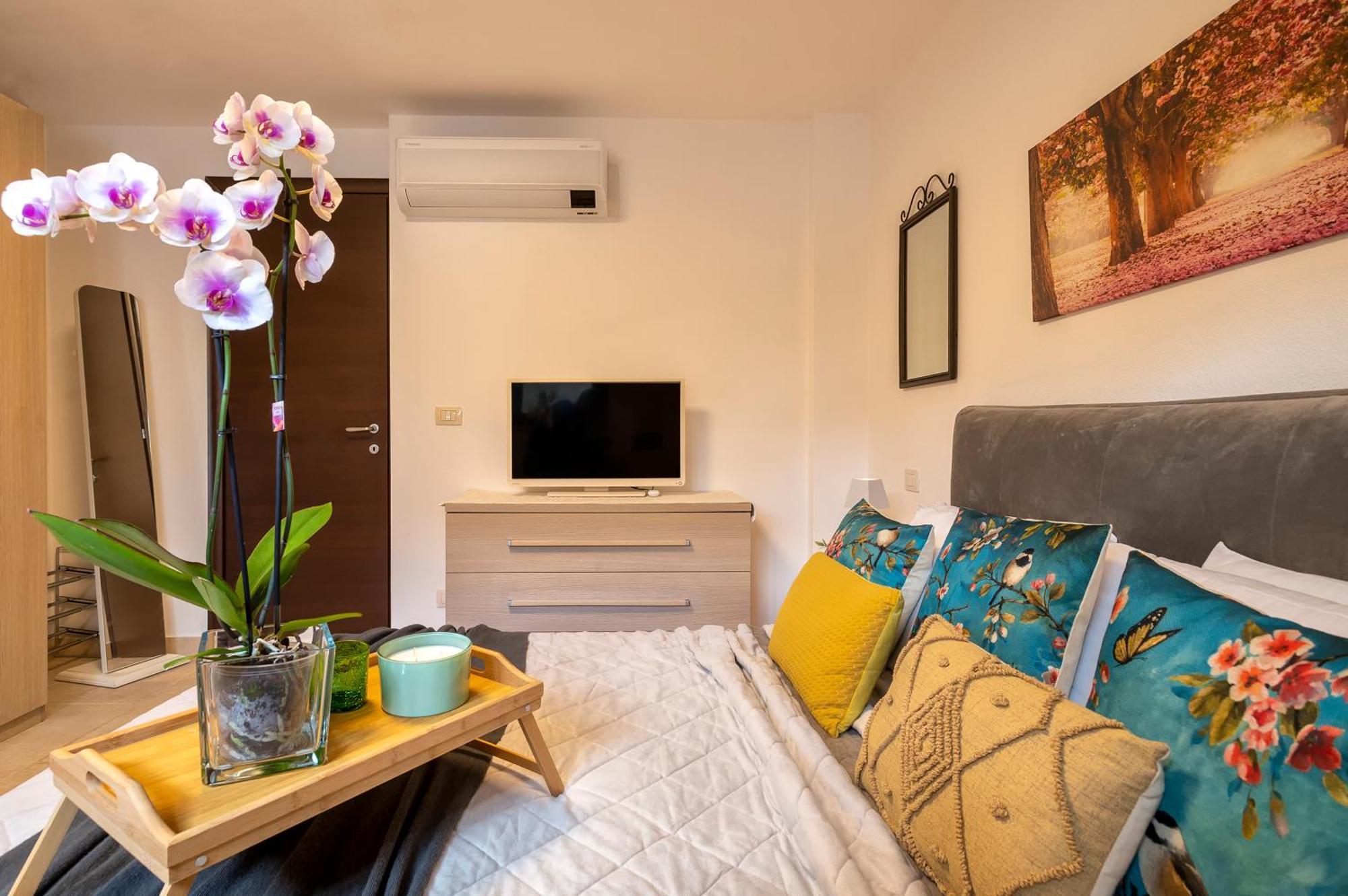 Sardinia Re - Villa Fioretta Flowers Apartments Olmedo Eksteriør bilde